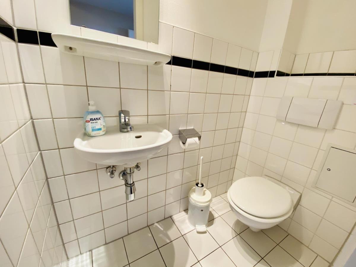Landhaus Immenbarg, Alter Strom Rostock Bagian luar foto